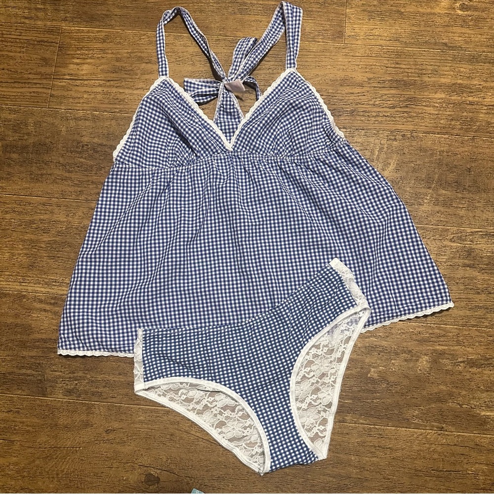 !!!SOLD!!!VICTORIA’S SECRET GINGHAM LACE BABYDOLL & PANTY SET LARGE